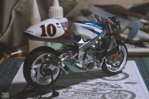 模型制造 田宮1:12 鈴木rgv